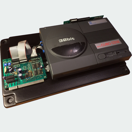 File:CDExpressCuboCD32.jpg